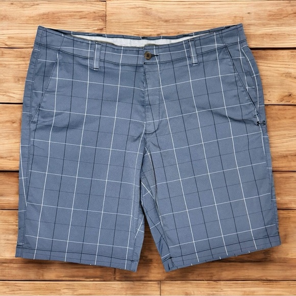 Under Armour HeatGear Men’s Hybrid Shorts Gray Plaid Size 40 Golf Activewear - Picture 5 of 9